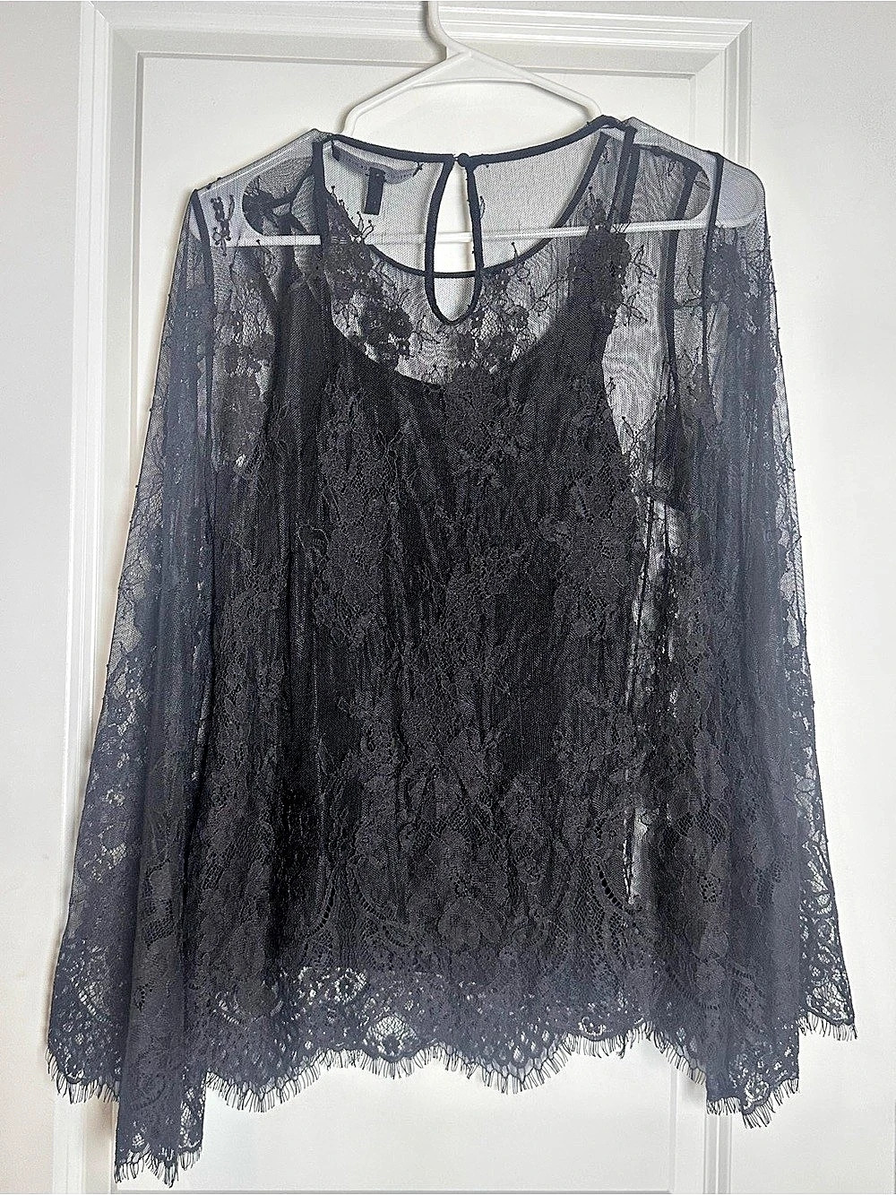 White House Black Market Lace Long Sleeve Blouse in Black Small